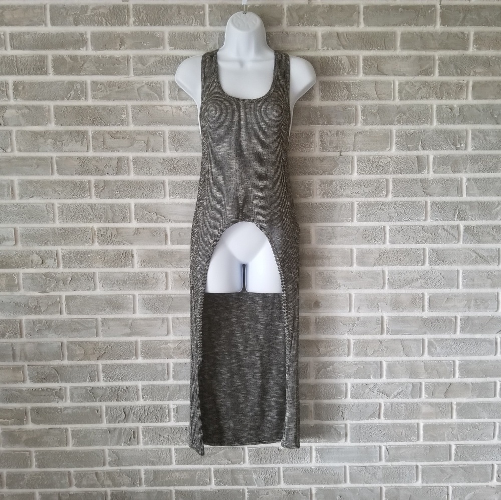 High low Tank Top NWT